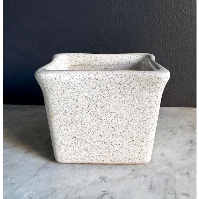 Vintage Glidden Art Pottery #103P small ceramic vase or planter. Classic mid-century style made of high-fired stoneware....