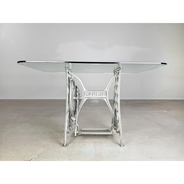 Mid-Century Dining Table in Glass For Sale - Image 6 of 8