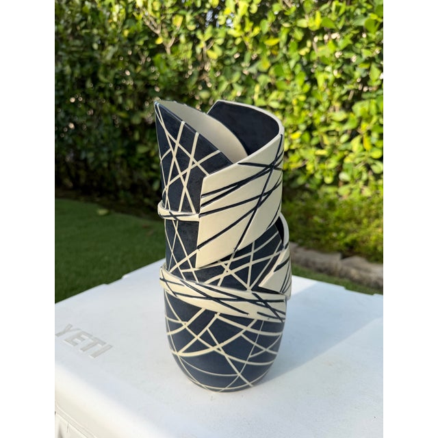 Late 20th Century Contemporary Sculptural Black & White Studio Pottery Ribbon Vessel For Sale - Image 5 of 12