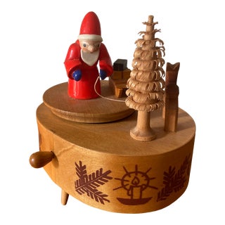 Vintage Saint Nick Christmas Herman Erzgebirge Folk Art Music Box For Sale