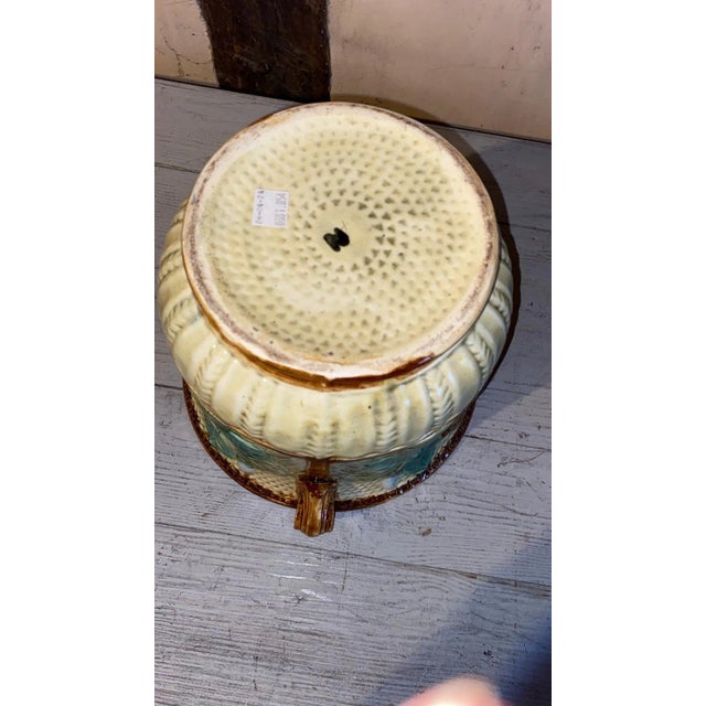 19th Century Majolica Bird Cache Pot Wasmuel For Sale In Austin - Image 6 of 6