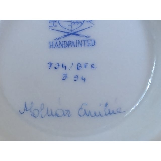 Ceramic 1990s Herend Fruits & Flowers Pattern Breakfast Cups & Saucers Set- 8 Pieces For Sale - Image 7 of 9