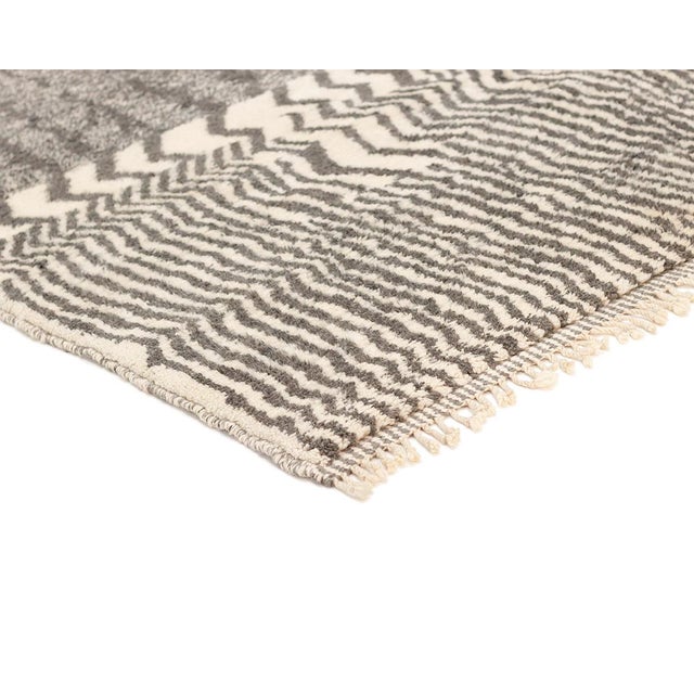 Early 21st Century Hand-Knotted Wool Rug by Azele Studio For Sale - Image 5 of 9