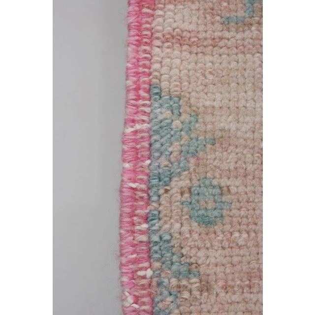 Vintage Tan Oushak Carpet 4'9" X 9'4" For Sale - Image 10 of 13