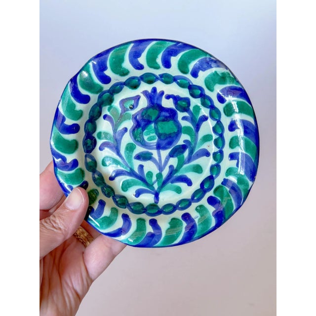 Mediterranean Vintage Granada Spanish Fajalauza Blue, Green, White Pomegranate Bowl For Sale - Image 3 of 6
