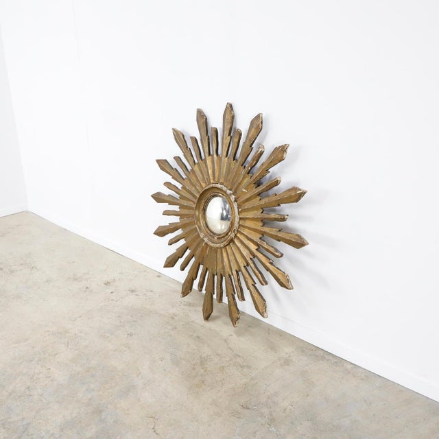 Gold 19th Century Big Size Gold Leaf Sunburst Mirror For Sale - Image 8 of 18