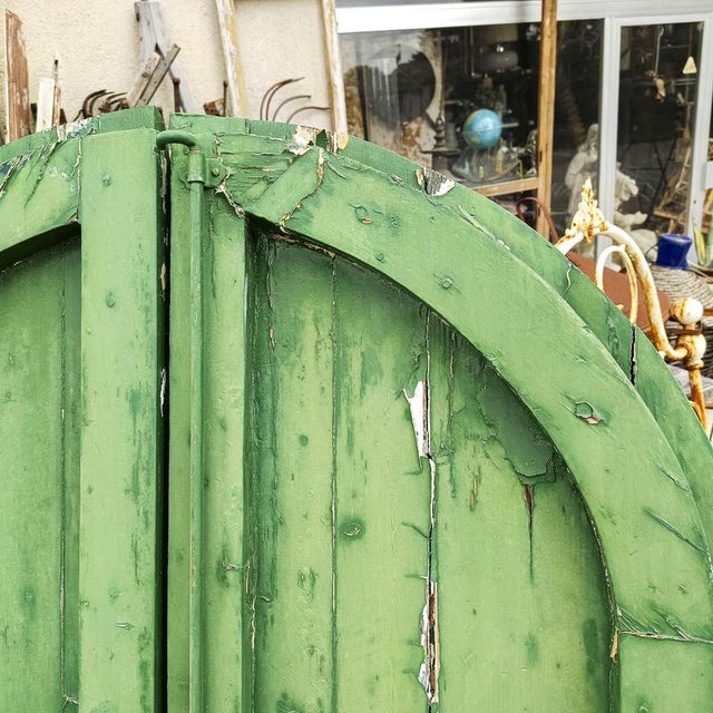 1950s Rounded Double-Leaf Door in Green Painted Fir For Sale - Image 5 of 18