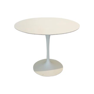 Vintage Knoll Tulip Table For Sale