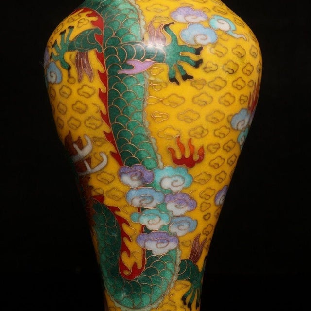 Yellow Late 20th Century Pair of Yellow Cloisonné Enamel Dragon and Phoenix Vases For Sale - Image 8 of 9