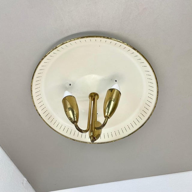 Gio Ponti Round Brass Ceiling Light in the style of Gino Sarfatti, Italy, 1950s For Sale - Image 4 of 18