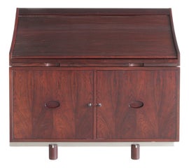 Example of Gianfranco Frattini Writing Desks