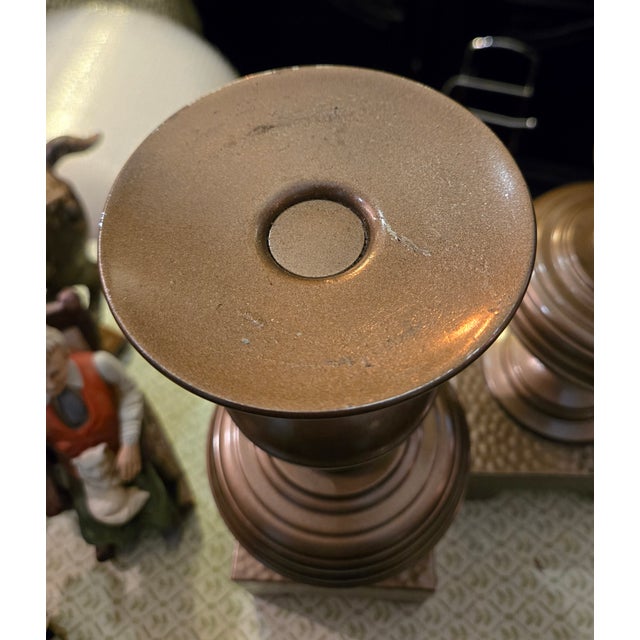 Vintage Carolyn Kinder Copper Finish Hammered Metal Pillar Candle Holders For Sale In Saint Louis - Image 6 of 9