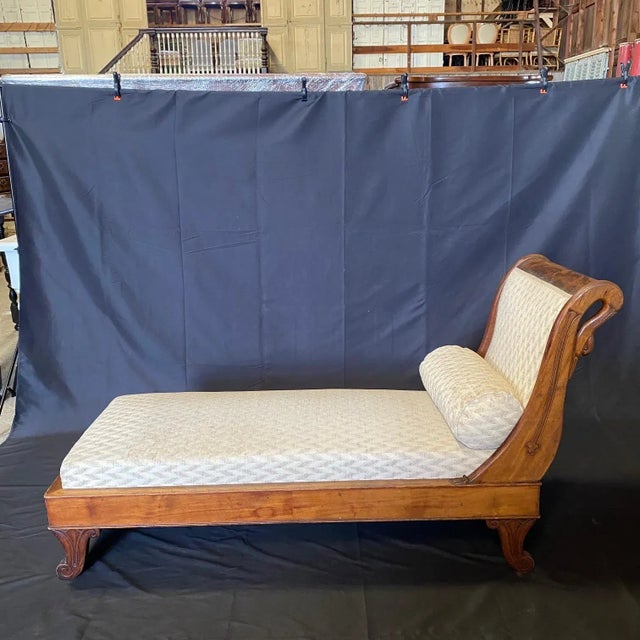 French Antique Swan Neck Recamier Chaise Lounge For Sale - Image 9 of 12