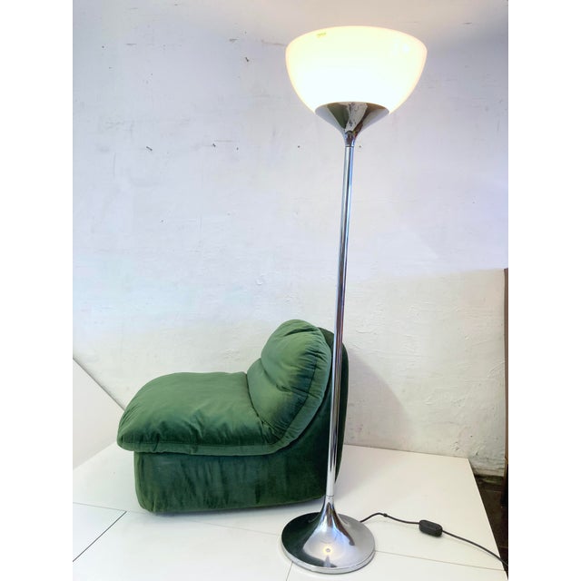 1970s Space Age Floor Lamp by Franco Bresciani for Harveiluce Iguzzini, 1970s For Sale - Image 5 of 14