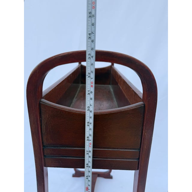 Vienna Secession Bentwood No. 9582 Plant Stand attributed to the Otto Wagner School from Thonet, 1905 For Sale - Image 11 of 13