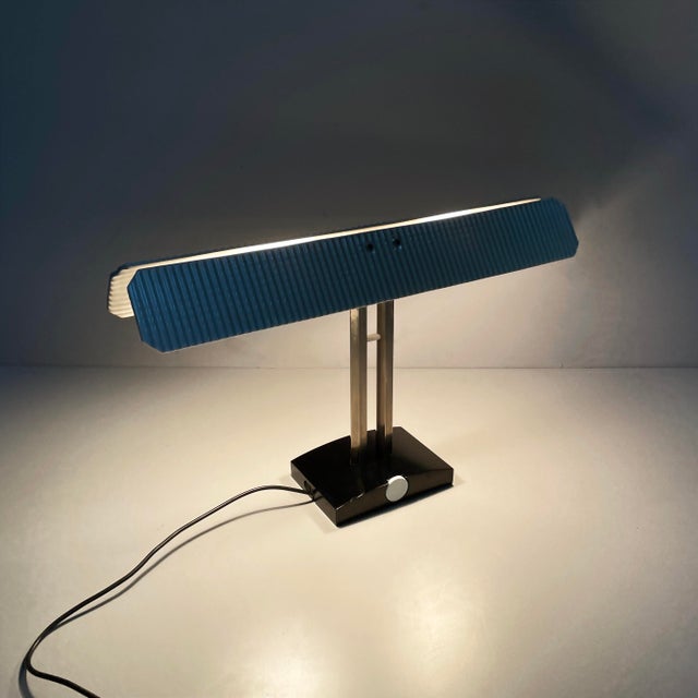 Italian modern table lamp Capalonga by Tobia Scarpa for Flos, 1980s Table lamp model Capalonga with lampshade composed of...
