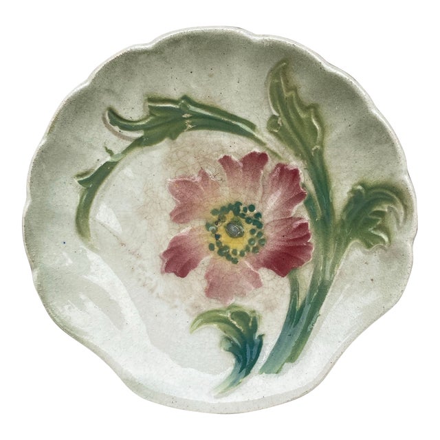 Majolica Shell Dish Keller & Guerin Saint Clement Circa 1900 For Sale
