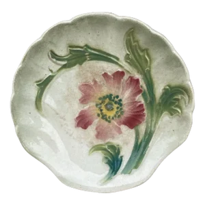 Majolica Shell Dish Keller & Guerin Saint Clement Circa 1900