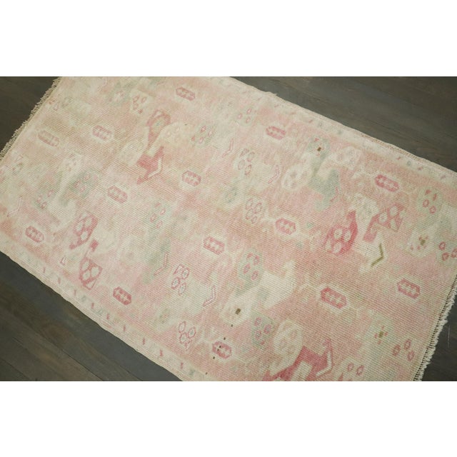 Vintage Pink Turkish Anatolian Rug - 2'10" x 3'10" For Sale In New York - Image 6 of 8