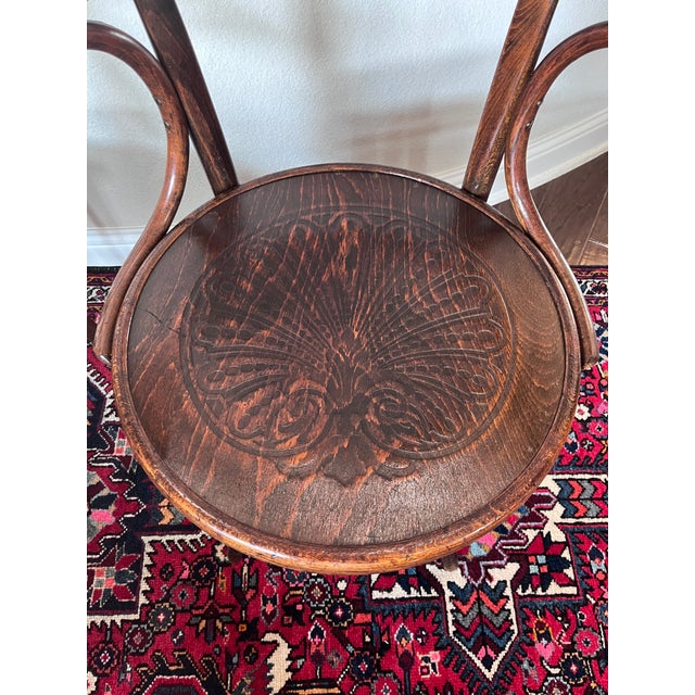 J & J Kohn & Mundus Set of 4 - Antique Mundus and Jacob & Josef Kohn Bentwood Armchairs For Sale - Image 4 of 12