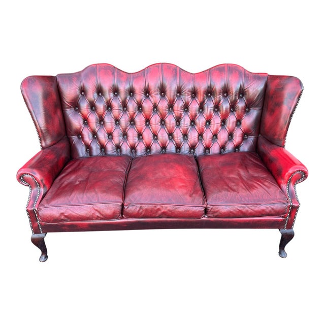 English High-Back Chesterfield Sofa with Queen Anne Legs in Burgundy Leather, 1980s For Sale - Image 3 of 8