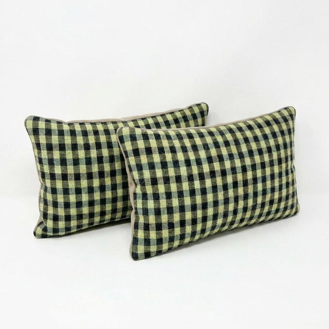 Mid-Century Modern Anatolian Lumbar Kilim Pillow Cover 16'' X 24'' - Set of Two For Sale - Image 3 of 4
