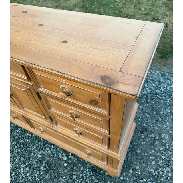Wood Broyhill Rustic Pine Farmhouse Style Dresser For Sale - Image 7 of 12