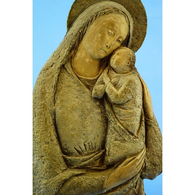 20th Century Terracotta Sculpture of Madonna and Child by Francesco Prosperi, Assisi, Italy For Sale - Image 11 of 18