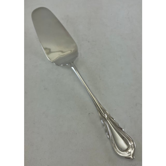 New 1980s Complete Cutlery Set for 12, Including Fish Eaters & Serving Pieces, 132 Pcs, Lily For Sale - Image 13 of 18