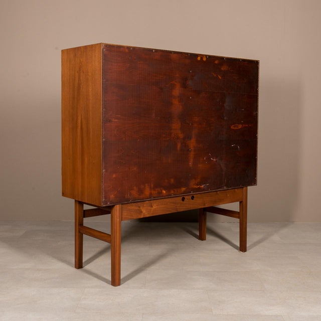 Teak Highboard by Ole Wanscher for Poul Jeppesen, 1960s For Sale - Image 3 of 10