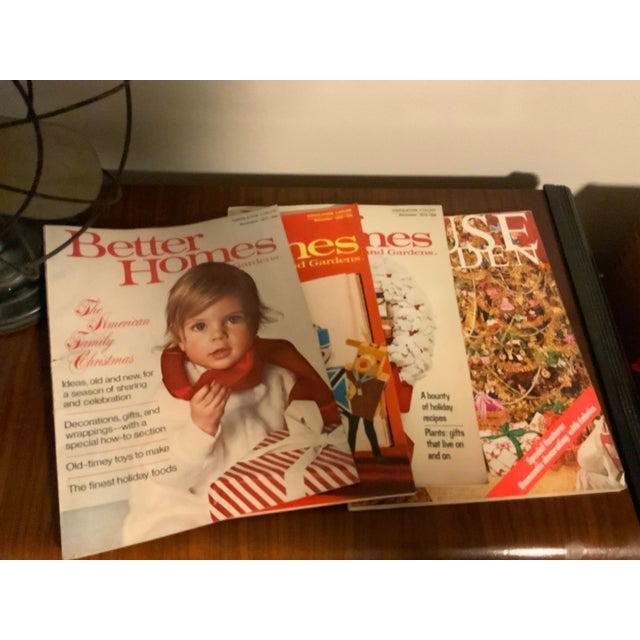 Mid-Century Modern Pristine Vintage Christmas Holiday Design Magazines, 1968-1973 - Set of 4 For Sale - Image 3 of 9