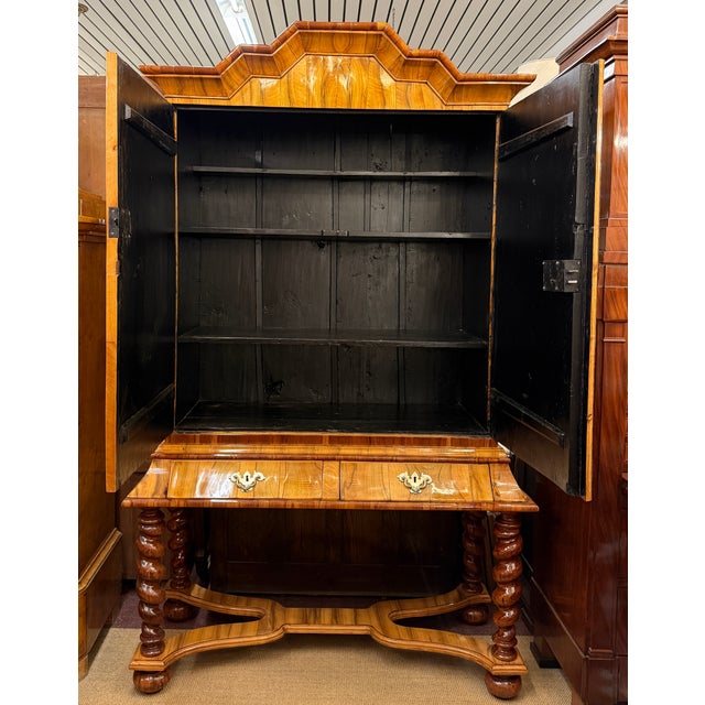 Antique Baroque Cabinet in Walnut, 1700s For Sale - Image 6 of 12
