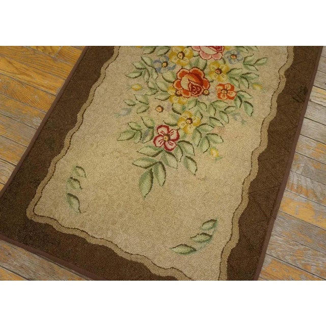 1980s A Ivory Background Color With Beautiful Roses Centerpiece in Floral Pattern Antique American Hooked Rug For Sale - Image 5 of 12