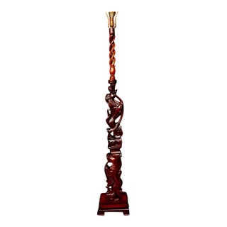 Vintage Chinoiserie Intricately Hand Carved Double Guardian Lions (Shishi) Floor Lamp With Helix/Barley Twist Top Section Floor Lamp For Sale