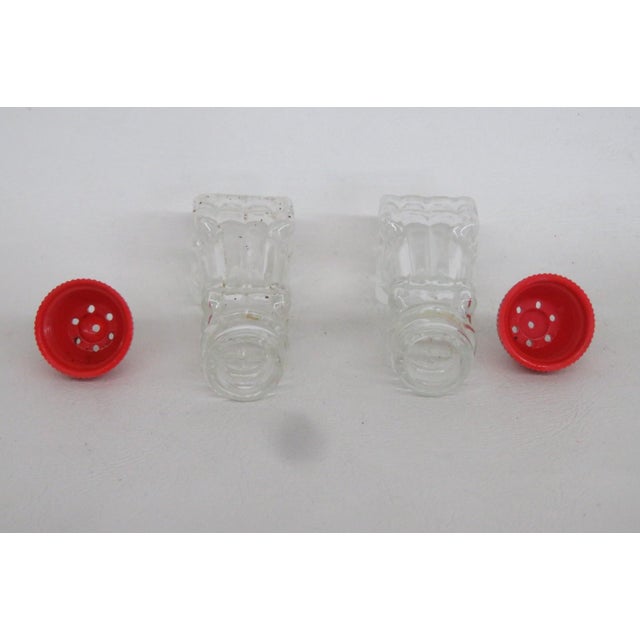 Mid 20th Century Mid Century Modern Pressed Glass Salt and Pepper Shakers Pair of 2 With Red Tops For Sale - Image 4 of 15