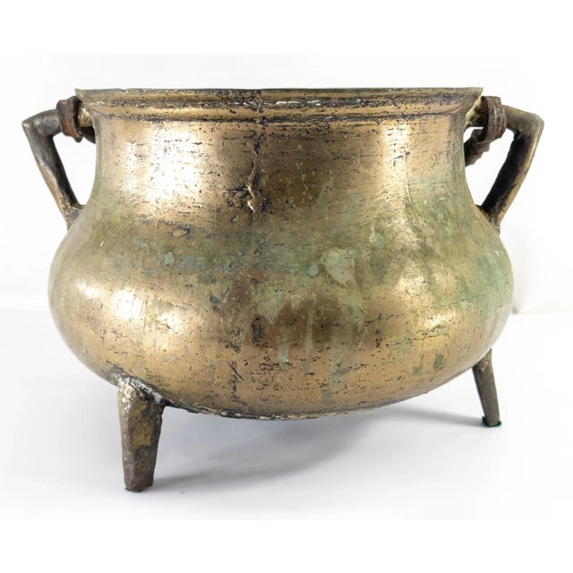 17th Century European Heavy Bronze Posnet Cook or Stew Pot For Sale - Image 13 of 13