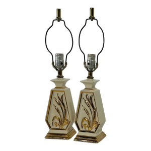 Pair of 1950s Mid-Century Modern Table Lamps by Deena, Beige, 24k Gold