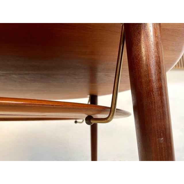 1960s Round Minerva FD 515 Teak Coffee Table with Cane Shelf by Peter Hvidt & Orla Mølgaard-Nielsen for France & Son, Denmark, 1960s For Sale - Image 5 of 18