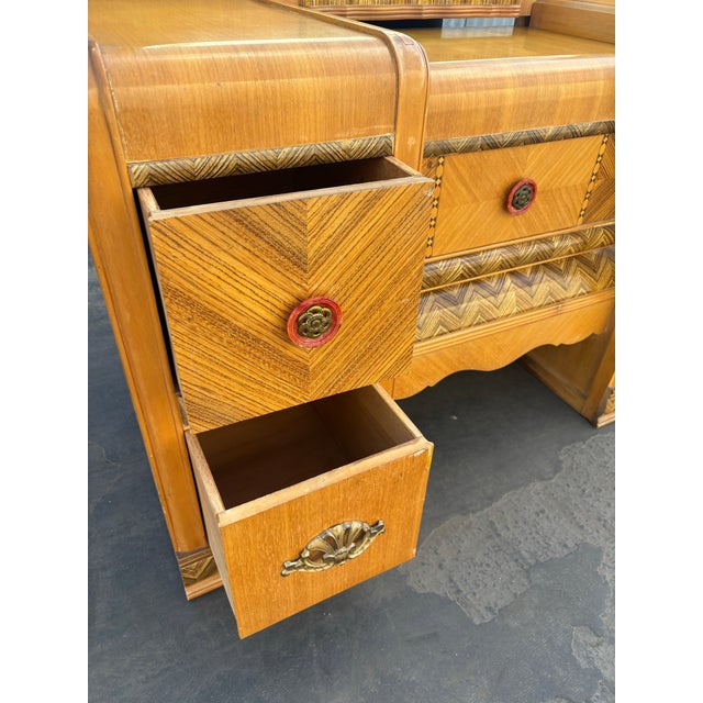 Wood 1930s Art Deco Waterfall Vanity With Mirror and Chair - Set of 3 For Sale - Image 7 of 11