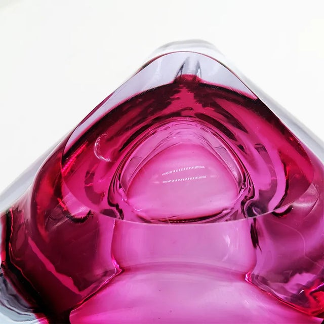 Pink Vintage Pink Triangular Ashtray in Murano Glass, 1960s For Sale - Image 8 of 9