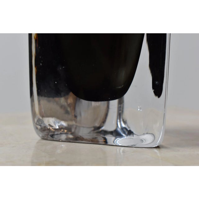 Vintage Triangular Clear + Smoke Glass Vase by Nils Landberg for Orrefors, Circa 1960s For Sale - Image 9 of 11