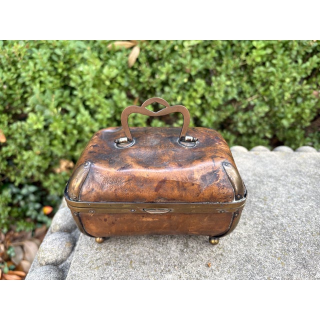 Antique English Edwardian Leather and Brass Box For Sale - Image 4 of 11