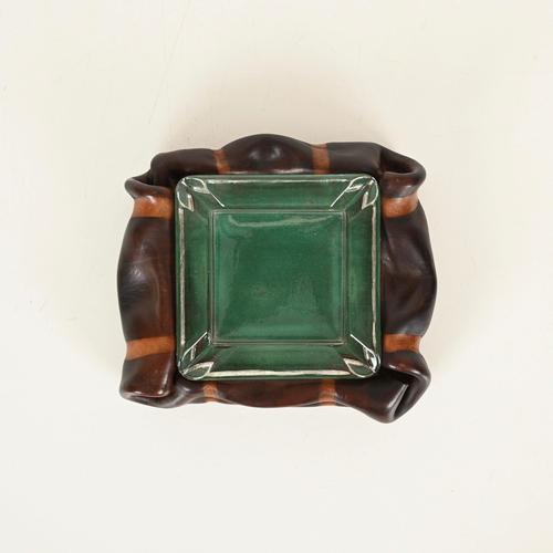 1960s Italian Curved Leather and Crystal Glass Ashtray from Nova Tecno, 1950s For Sale - Image 5 of 14