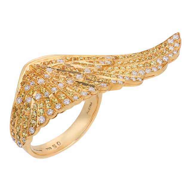 1990s Garrard Yellow Sapphire Diamond 18k Yellow Gold Wings Ring, Size 6 For Sale