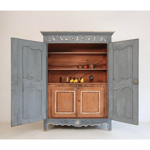 19th Century French Provincial Painted Pine Kitchen Cabinet For Sale - Image 5 of 18