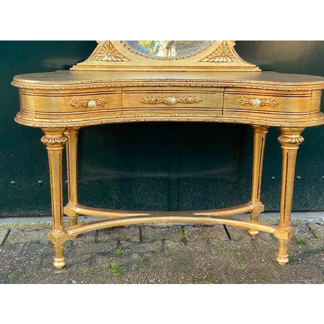 Wood 1940s French Louis XVI Gold Beech Vanity & Mirror Set | Hand-Carved Elegance For Sale - Image 7 of 12