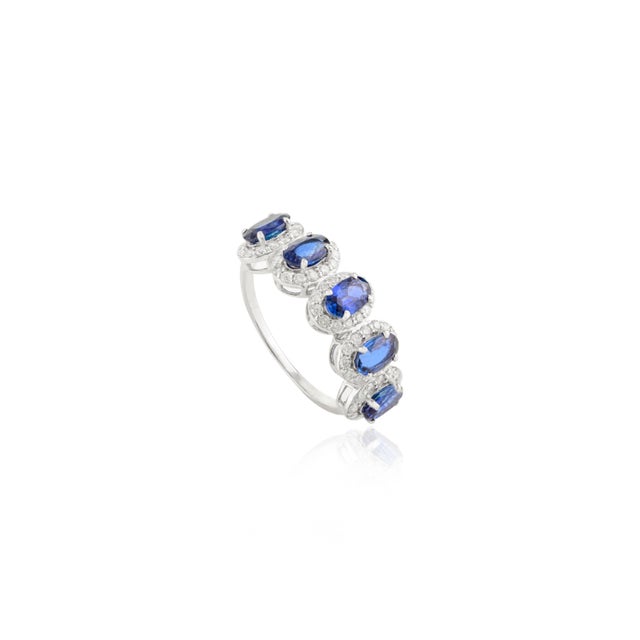 Art Deco Classic Estate Sapphire Diamond Ring in 14k White Gold Ring Size 6.5 For Sale - Image 3 of 11
