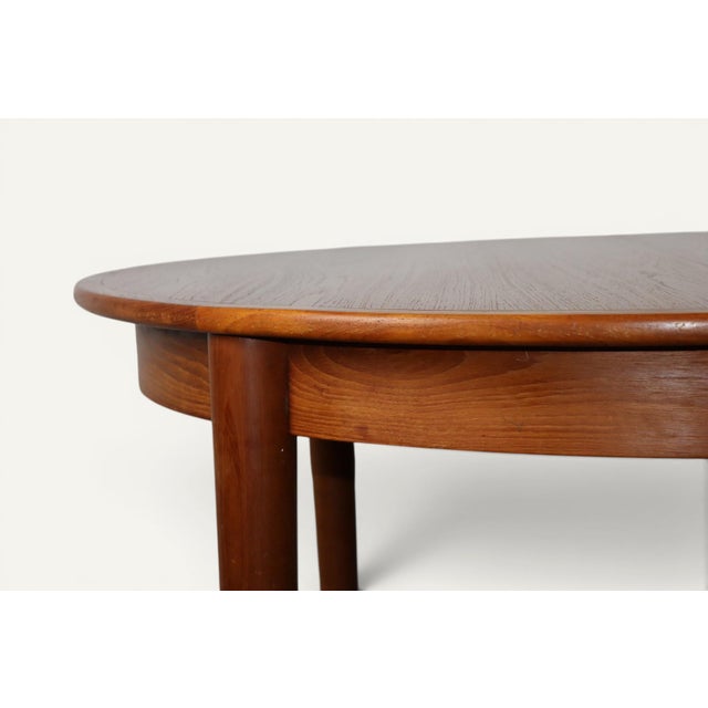 Wood Danish Extendable Round Teak Dining Table, 1960s For Sale - Image 7 of 18