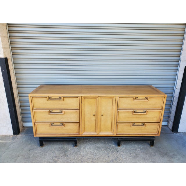 American 1950s Large Bleached Mahogany Dresser by American of Martinsville For Sale - Image 3 of 18