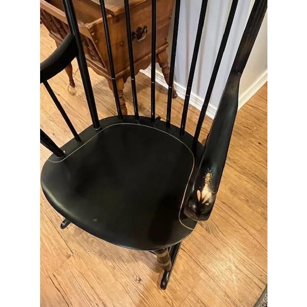Vintage Nichols & Stone Windsor Rocking Chair – Black Hand-Painted Fruit Stencil, Gardner, Massachusetts For Sale - Image 4 of 9